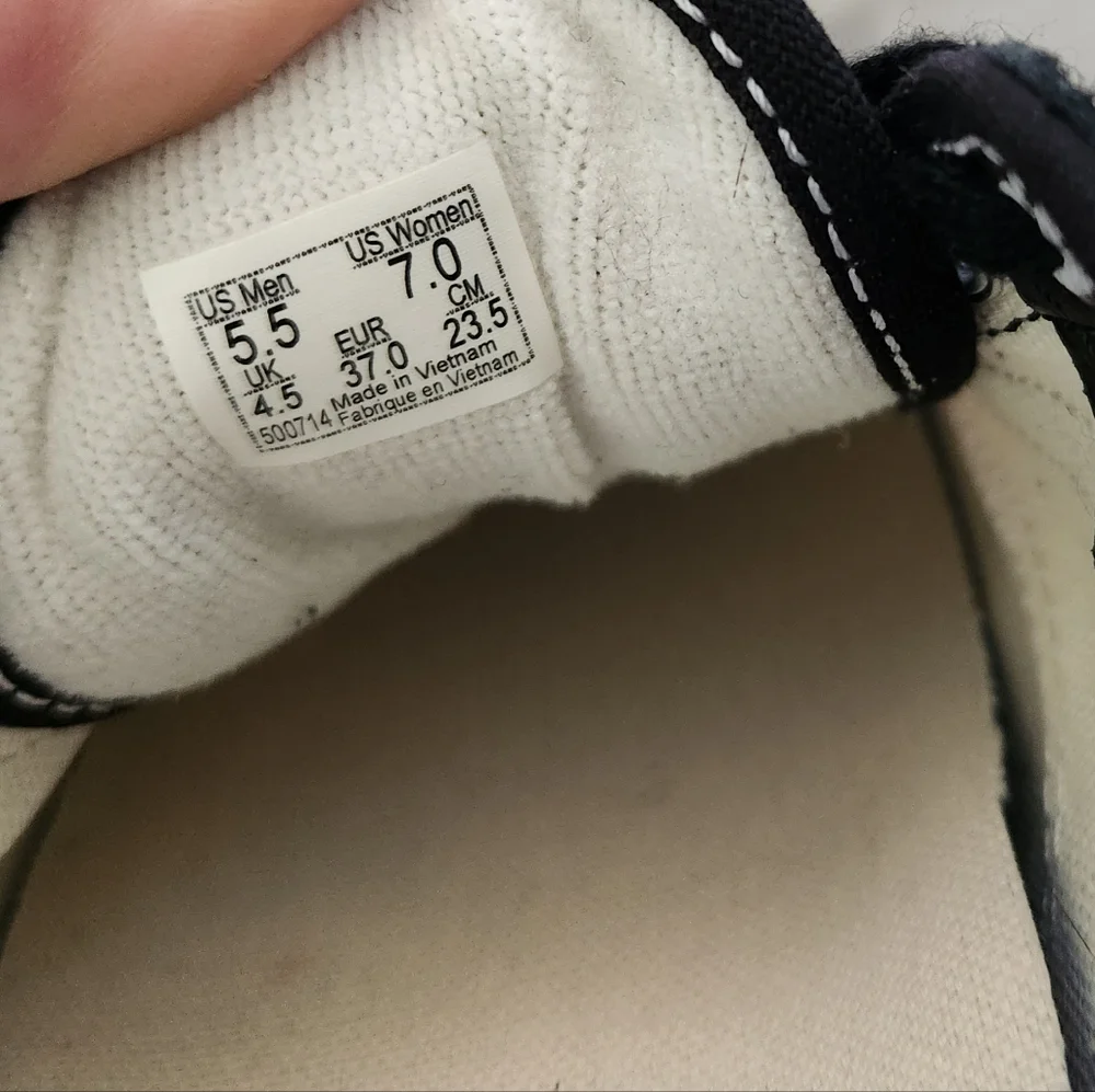 Vans Style  Skate Shoes Sneakers Ombre NWOT